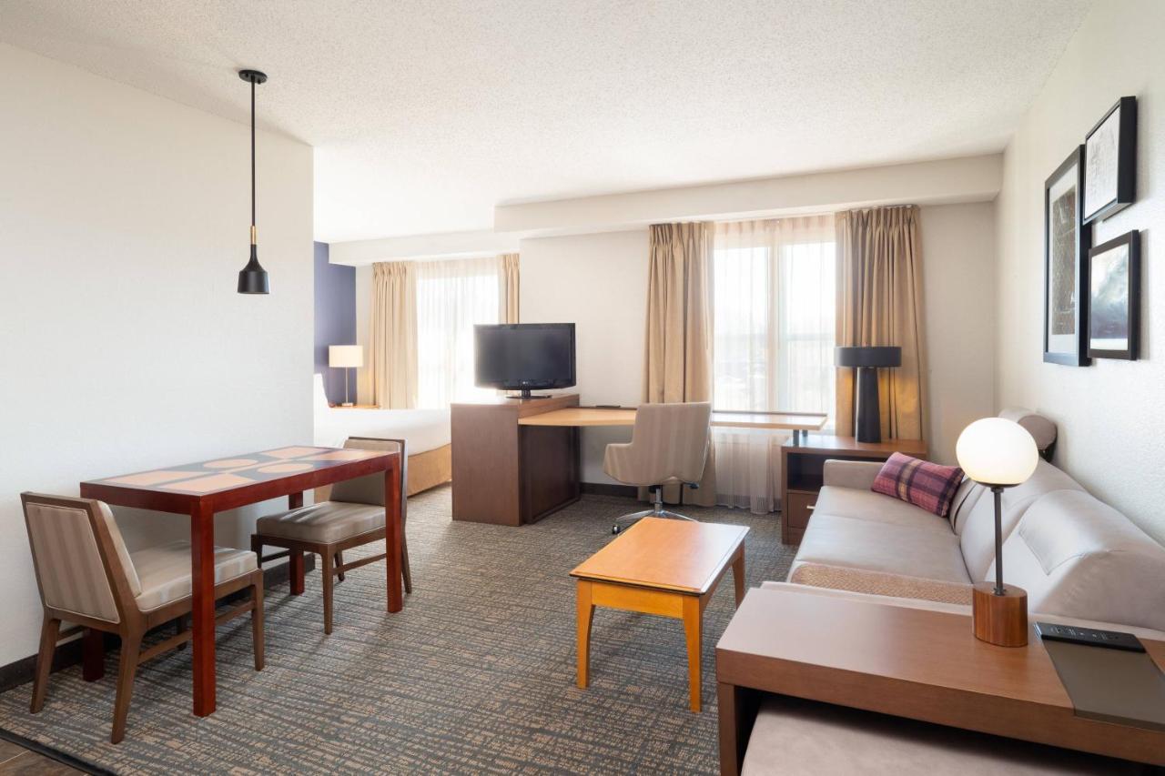 Residence Inn Саутингтон Экстерьер фото
